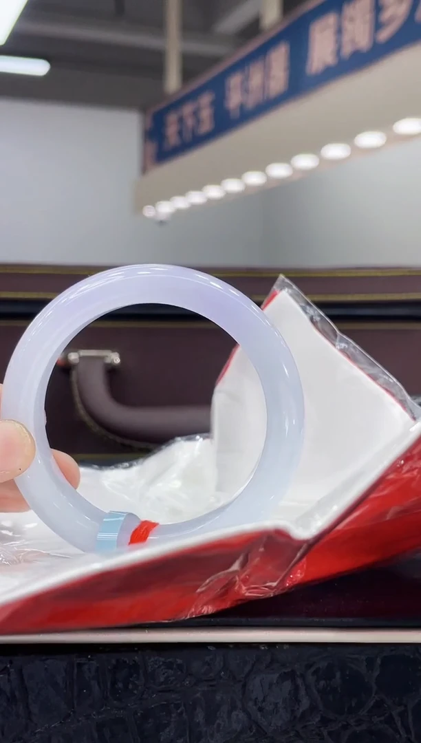 未镶嵌手镯翡翠6