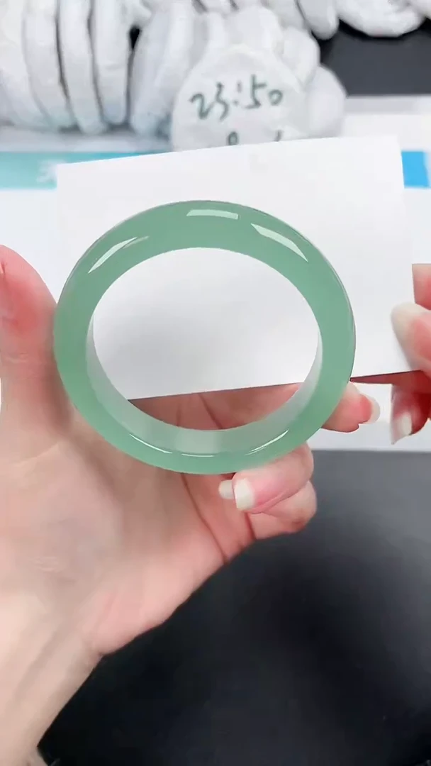 【闪购商品】石英质玉手镯未镶嵌431-56.3