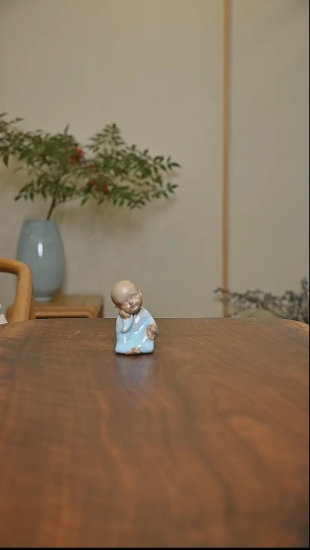 小和尚 天青 微瑕 无款