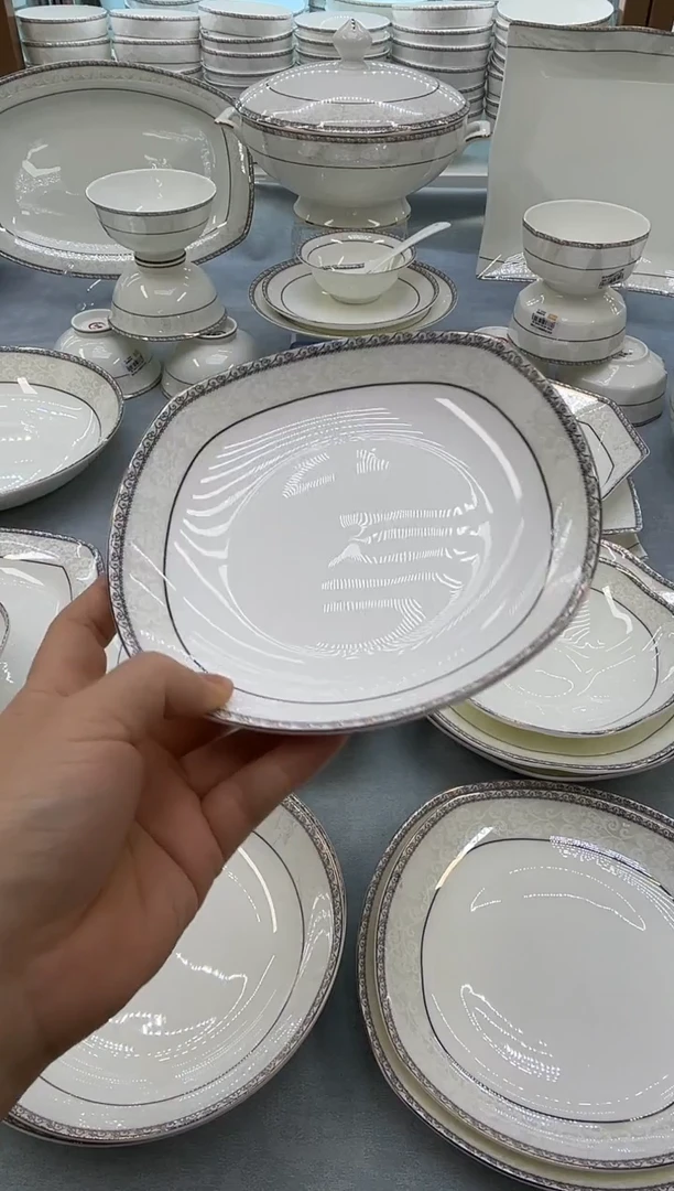 骨瓷玲珑7方2个