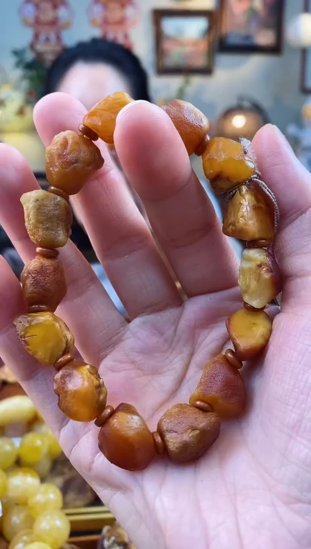 【闪购商品】琥珀手串未镶嵌手串