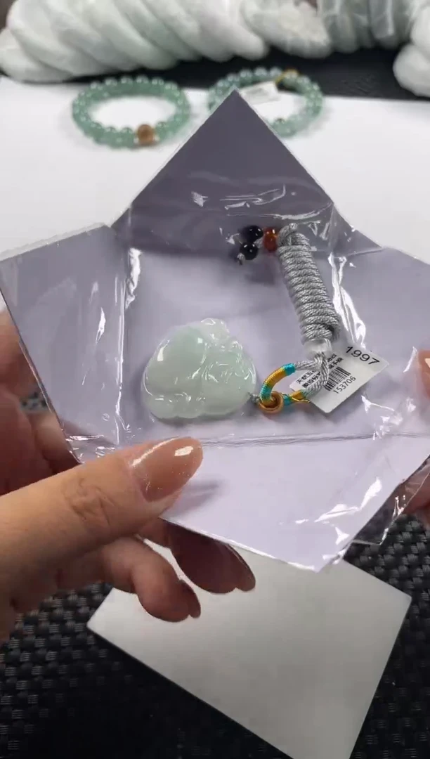 颈饰未镶嵌翡翠基地发货H 9474