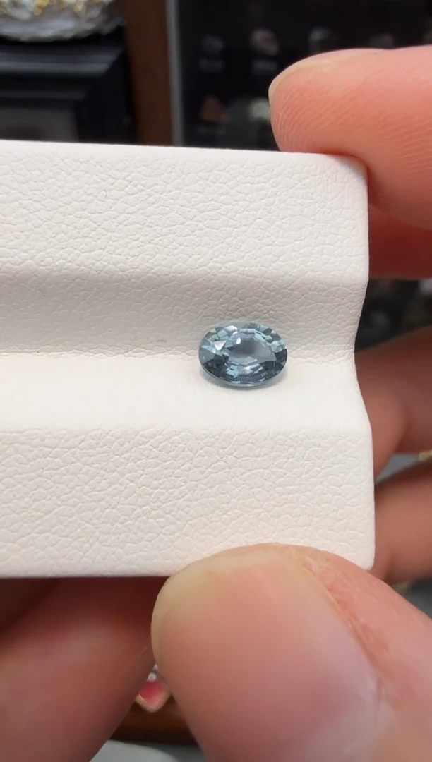 裸石蓝宝石0.9ct-A843