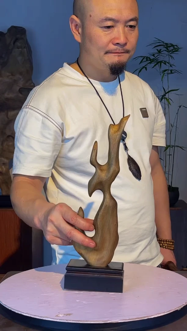 金丝楠用****9000金丝楠木自然随性摆件