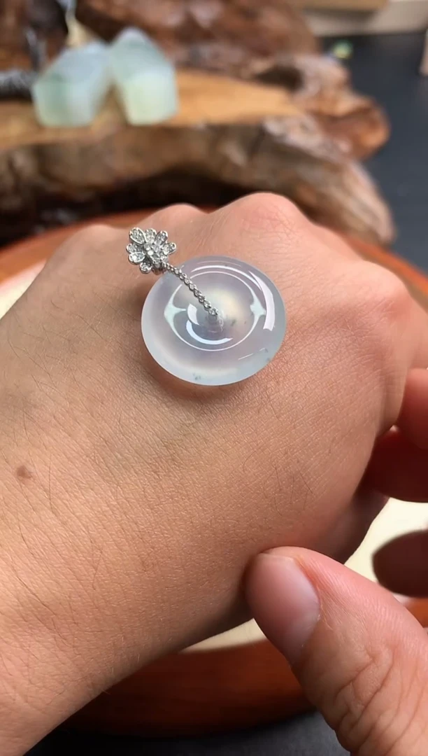 吊坠(不含链)18K金镶嵌翡翠翡翠饰品-182