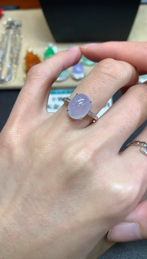 【闪购商品】翡翠戒指18K金镶嵌蛋面【无服务费】