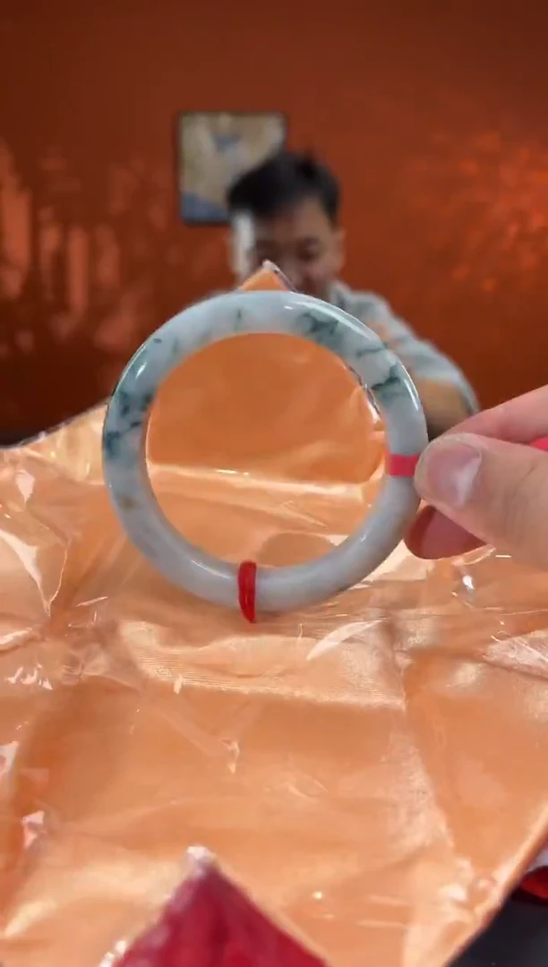 未镶嵌手镯翡翠13        圈口60