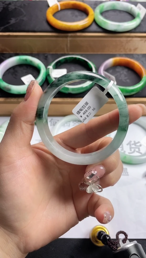 翡翠手镯未镶嵌缅甸翡翠x268
