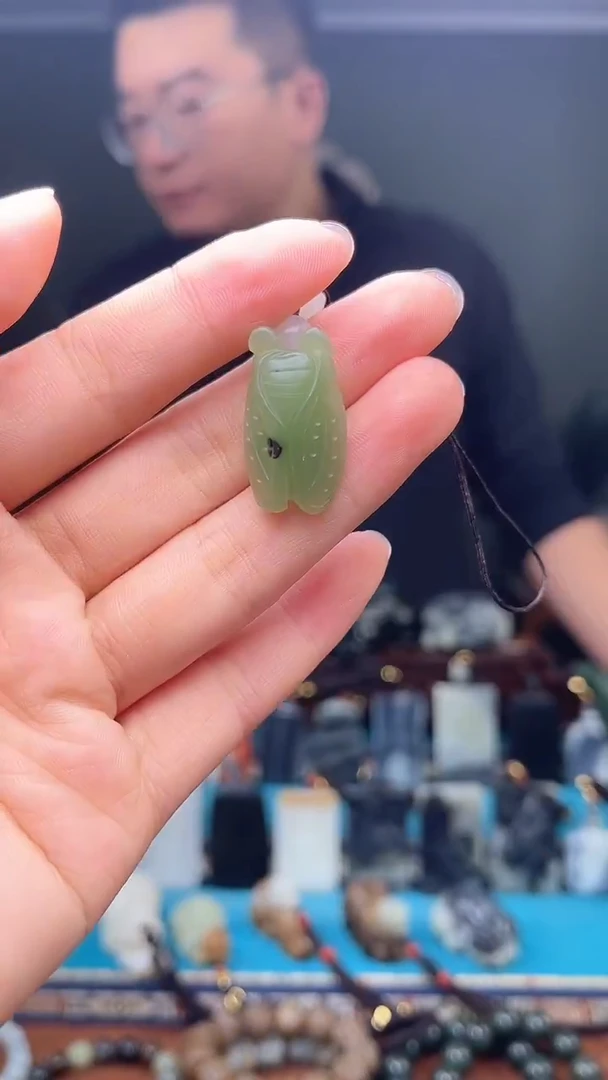 未镶嵌和田玉挂件1