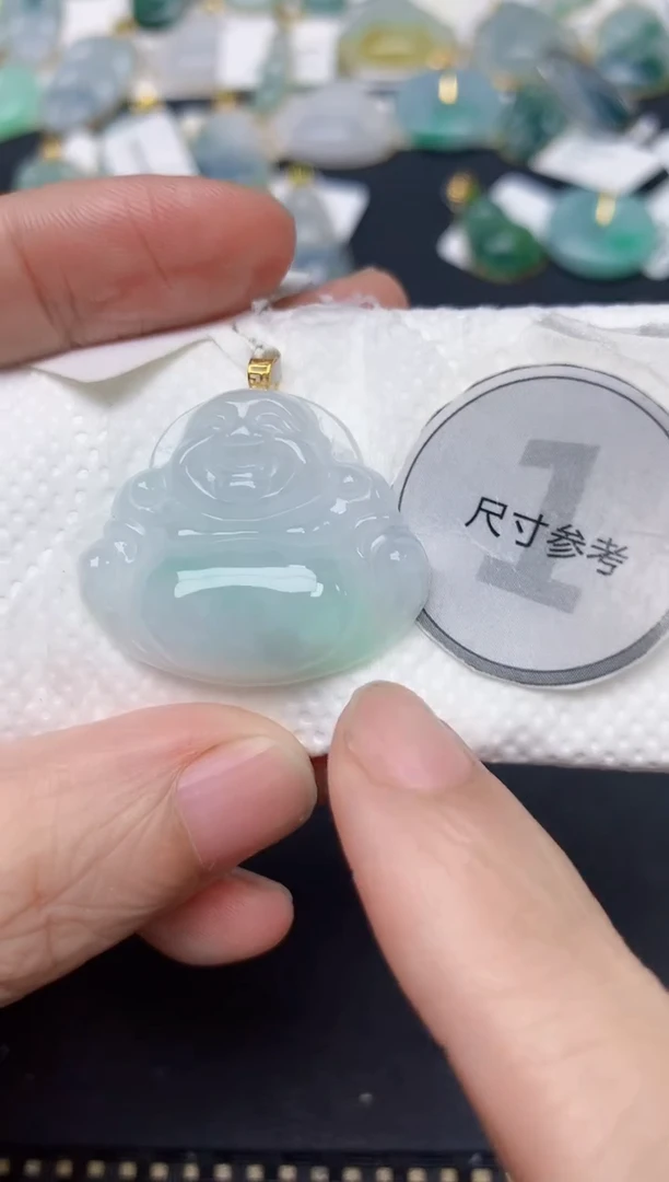 颈饰18K金镶嵌翡翠天然缅甸A货翡翠