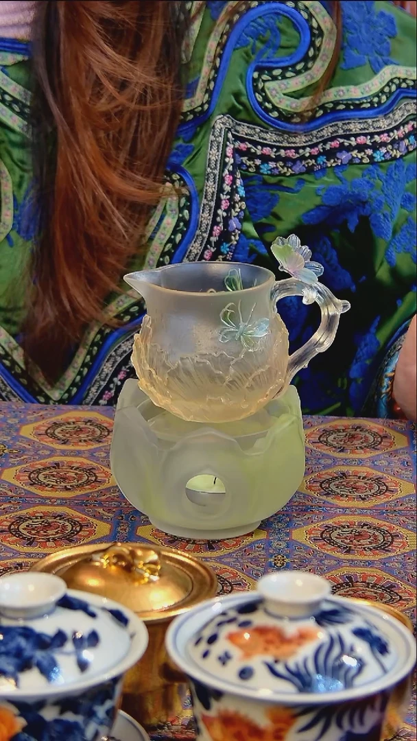 三*茶具一套。。。。。。。。。。