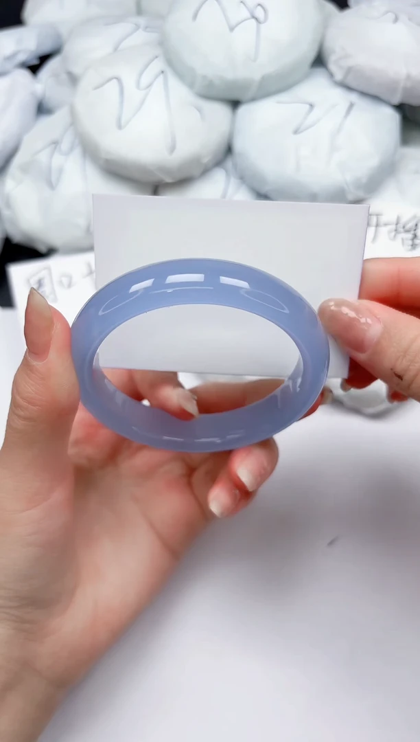 未镶嵌手镯石英质玉A270/57