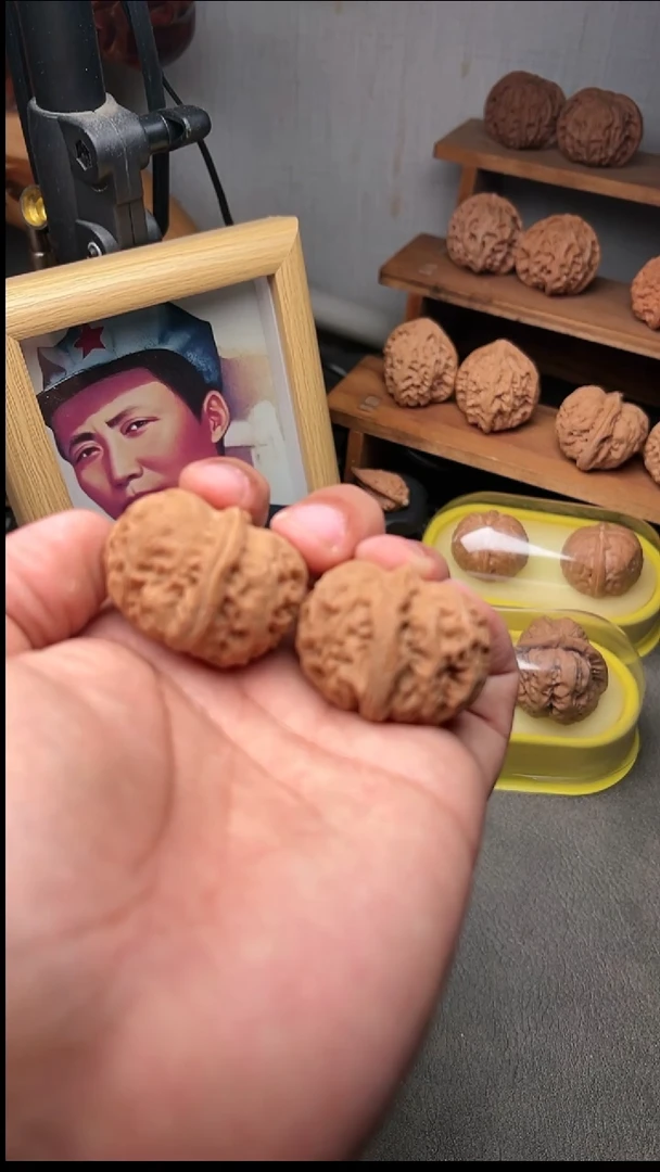 吊坠文玩核桃元宝40