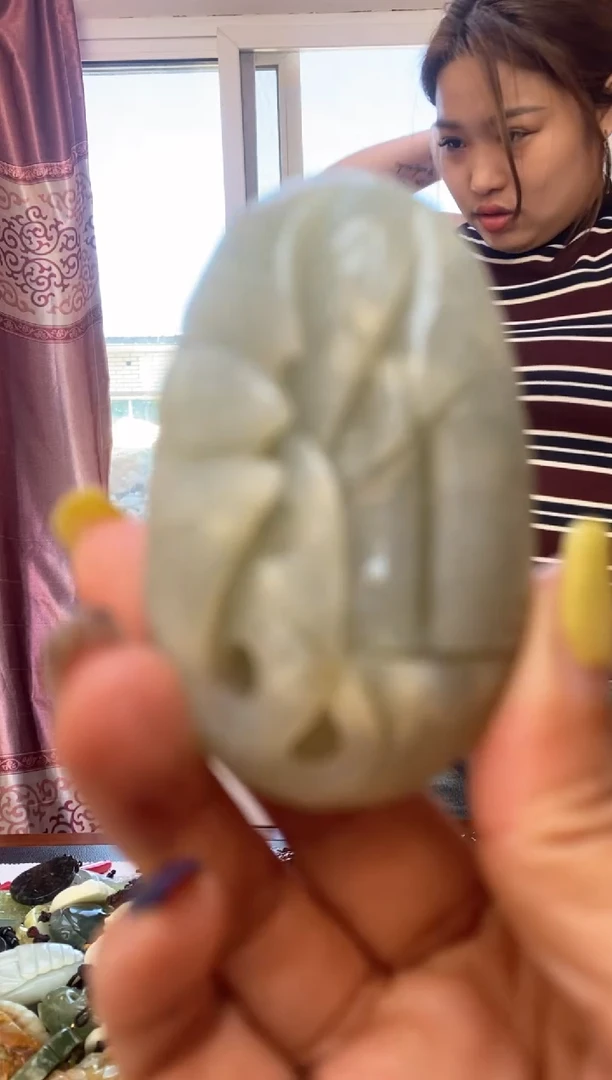 未镶嵌岫玉手把