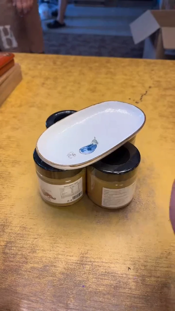 瓷器瓷瑕疵随机85四酱碗