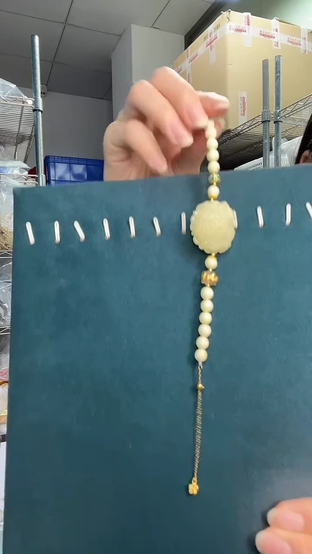 未镶嵌琥珀裸石A1124天然蜜蜡