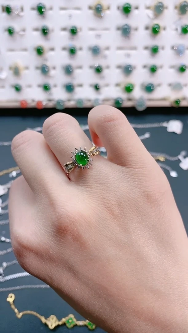 【闪购商品】翡翠戒指银S925镶嵌天然翡翠