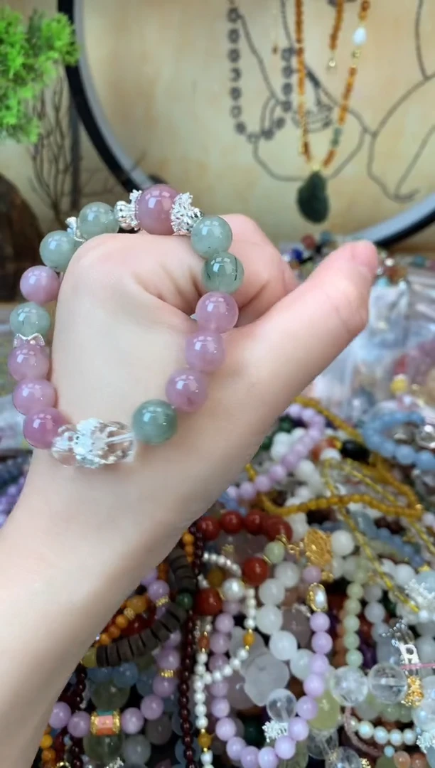 【闪购商品】水晶手链未镶嵌200手串