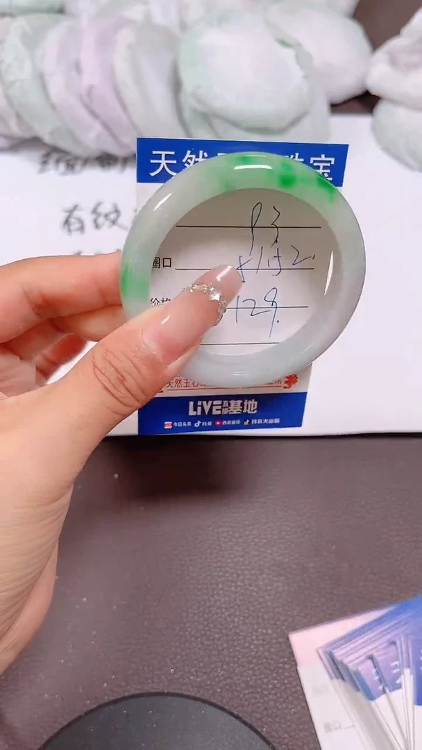 93所拍即所得，拍啥发啥