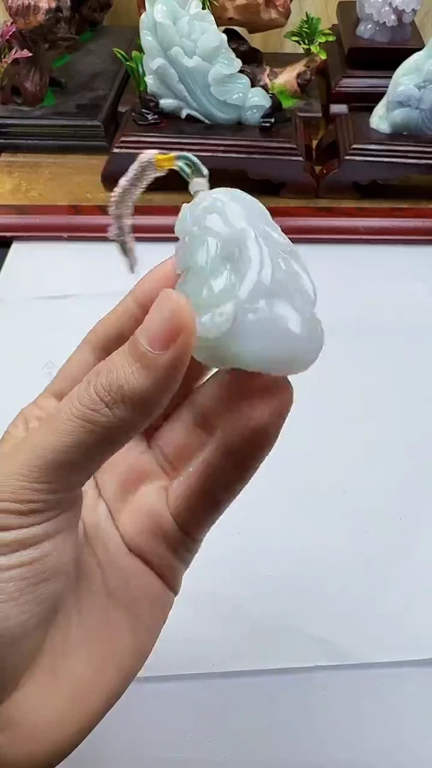 吊坠(不含链)未镶嵌翡翠1