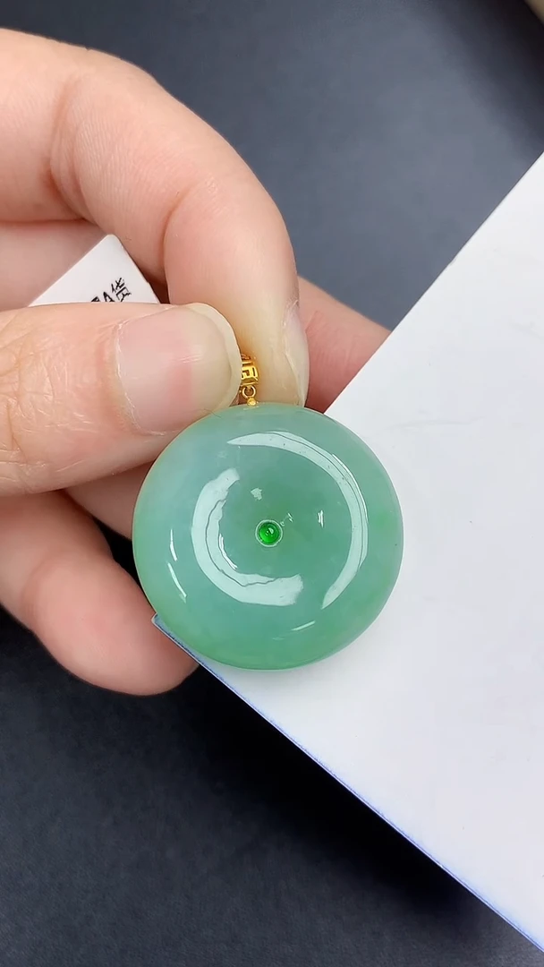 颈饰18K金镶嵌翡翠 天然缅甸A货百元以上9元证书费自理