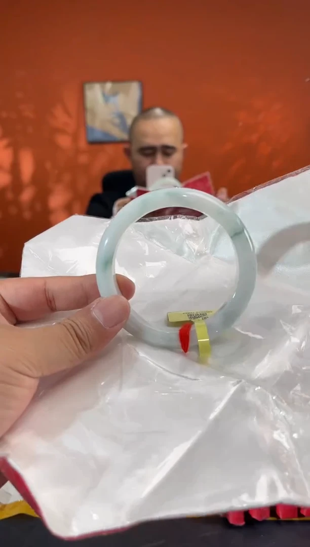 未镶嵌手镯翡翠9