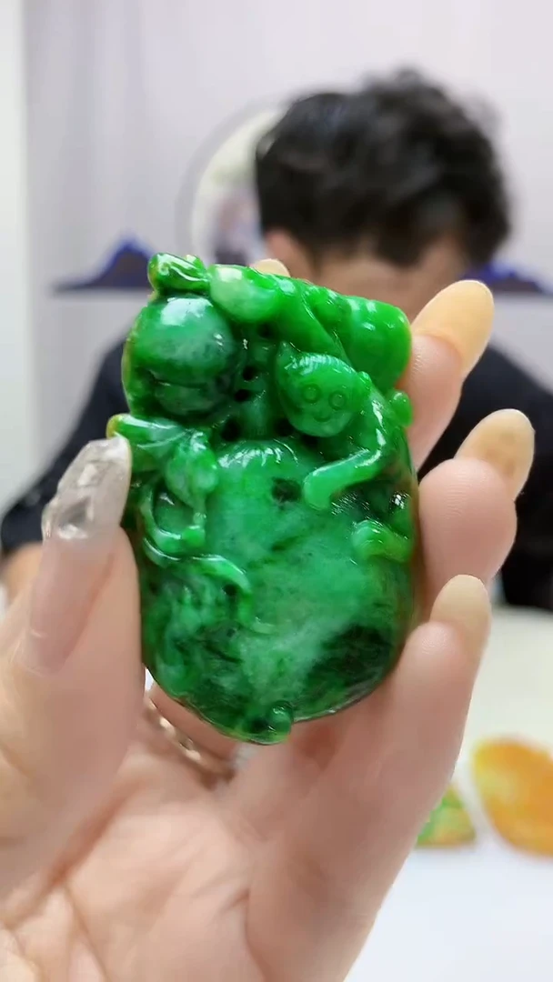 定制翡翠未镶嵌5145DD-JJ挂件