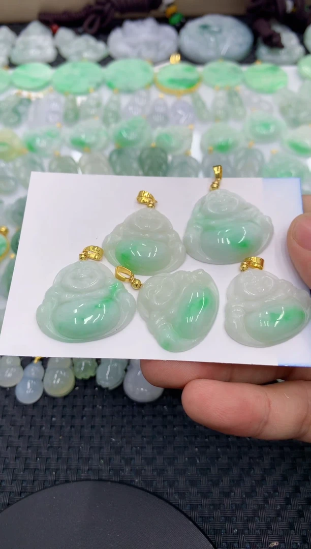 【闪购商品】翡翠颈饰未镶嵌多样性发其一