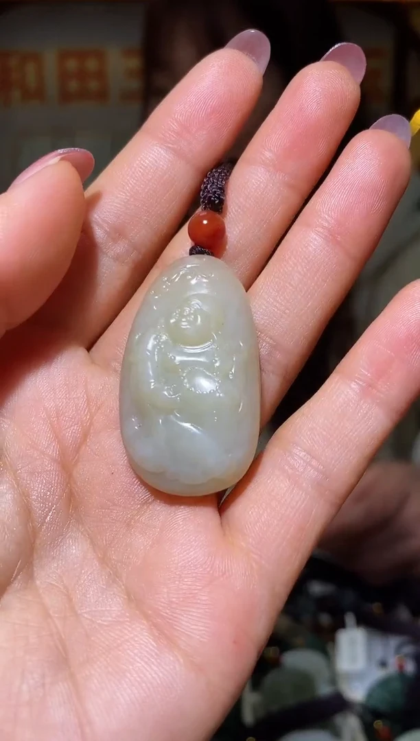 颈饰未镶嵌和田玉1