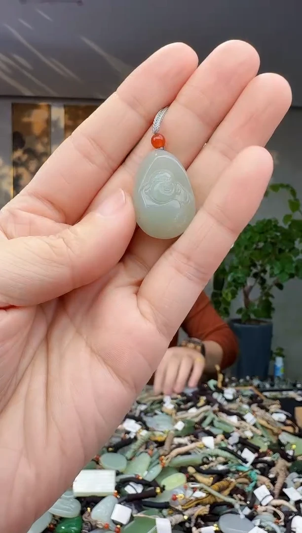 未镶嵌和田玉挂件拍一发一