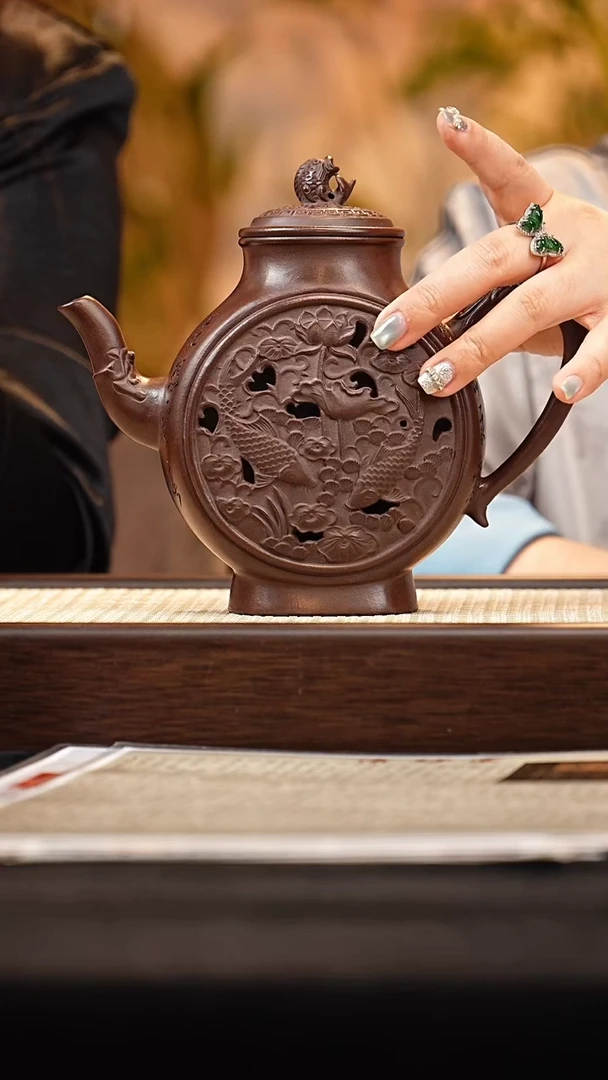 茶壶紫砂QST鱼戏莲叶
