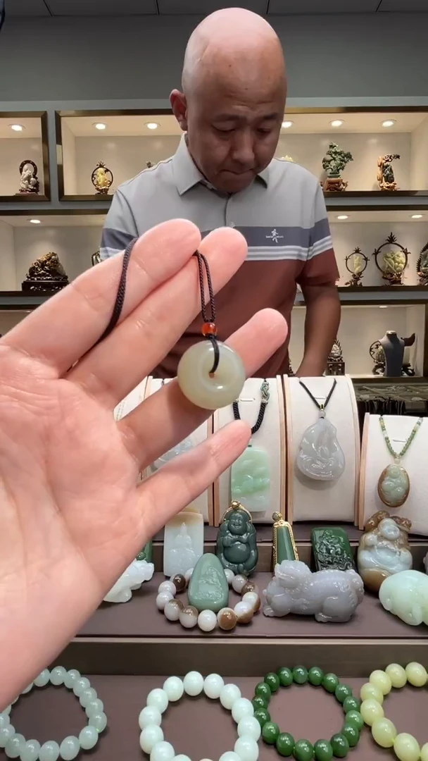 颈饰未镶嵌和田玉多样性发货1