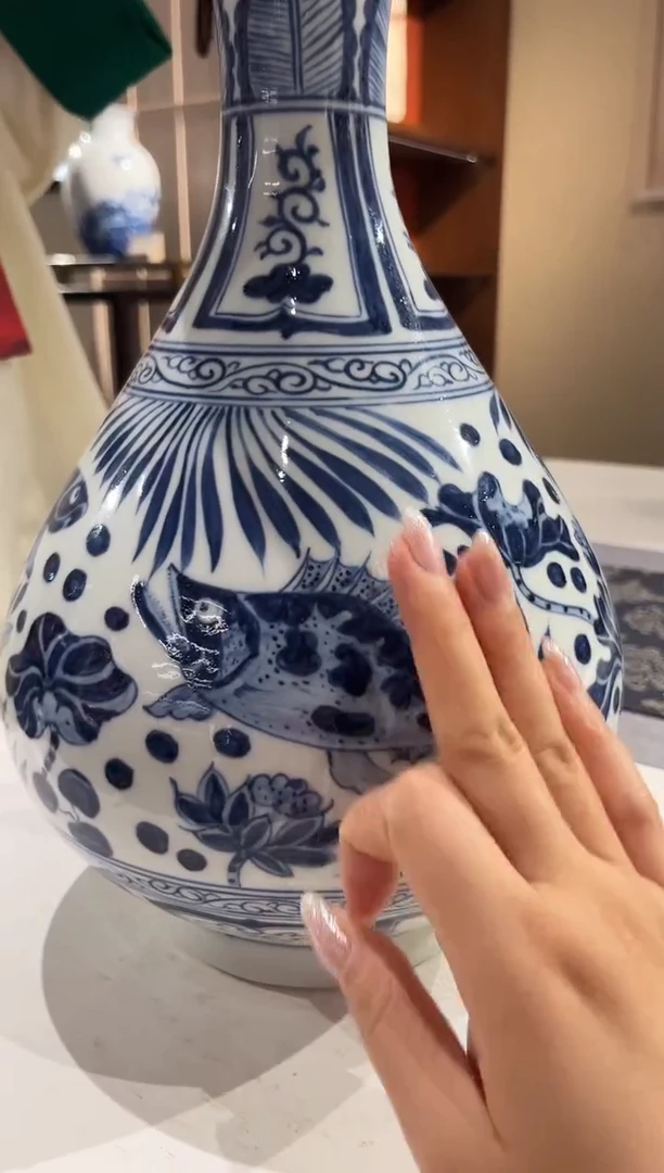 景德镇陶瓷青花瓶