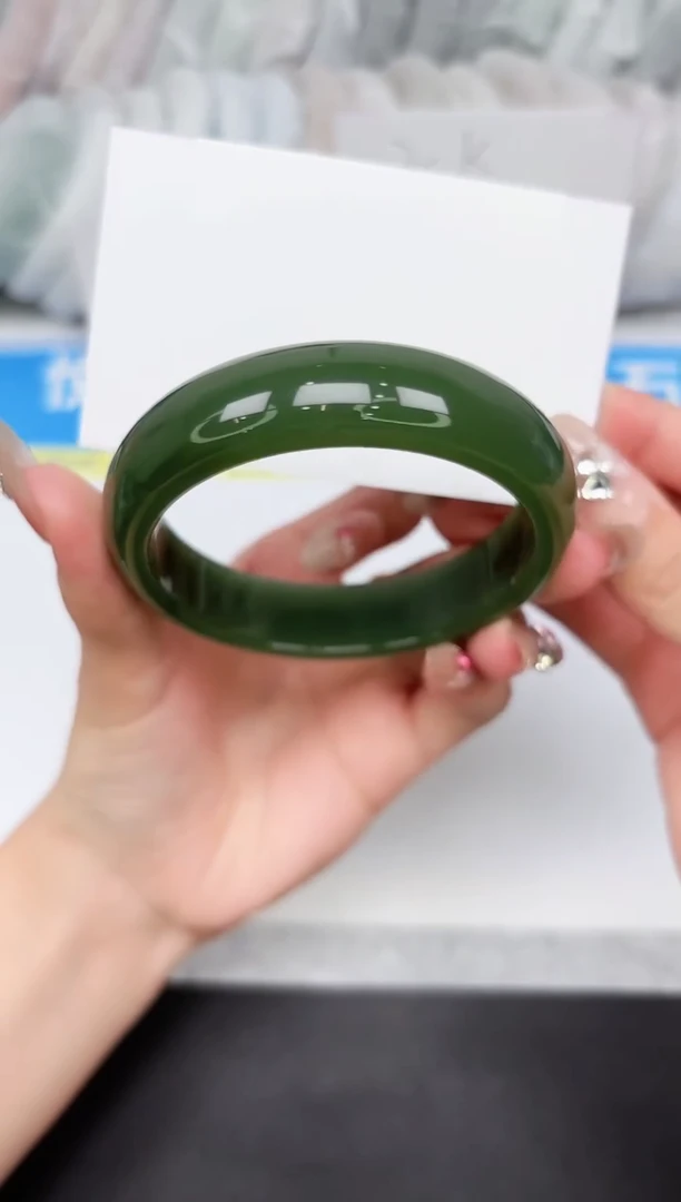 石英质玉手镯未镶嵌28-60.8