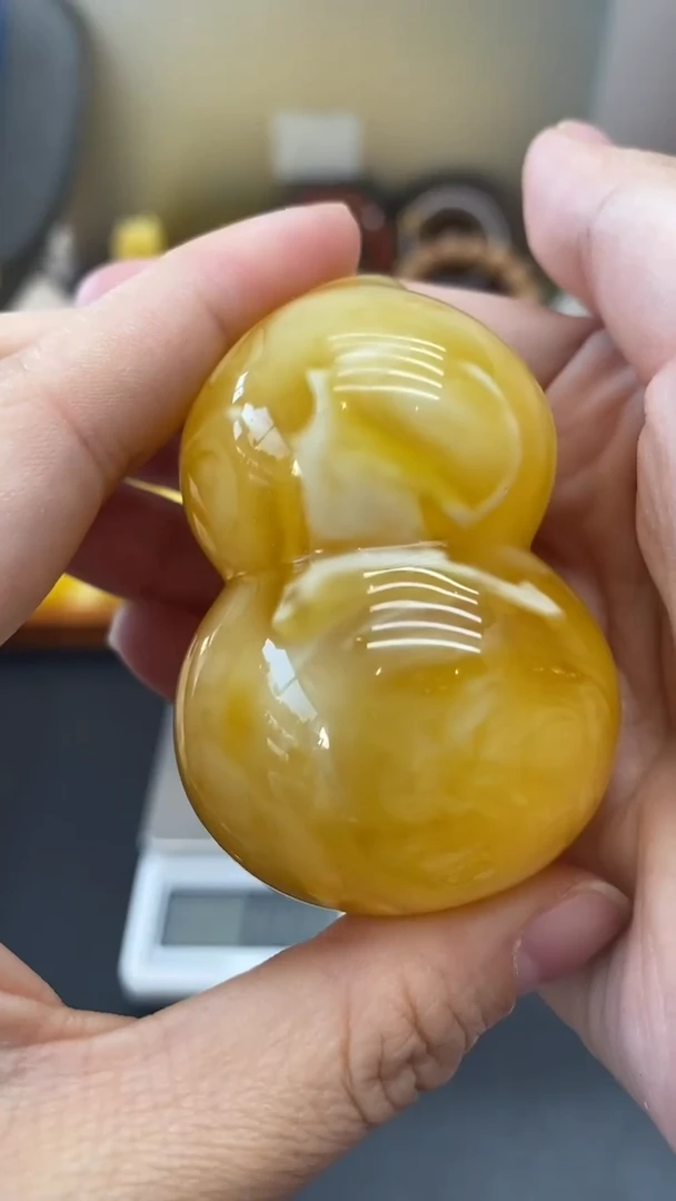 琥珀未镶嵌珠宝奇石2890