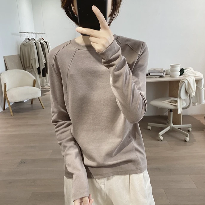 欧货白色内搭打底衫女早春新款圆领休闲咖色长袖t恤上衣显瘦洋气