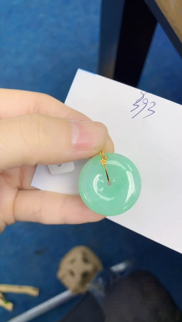 颈饰18K金镶嵌翡翠天然缅甸翡翠A货翡翠百元以上9元证书费自理