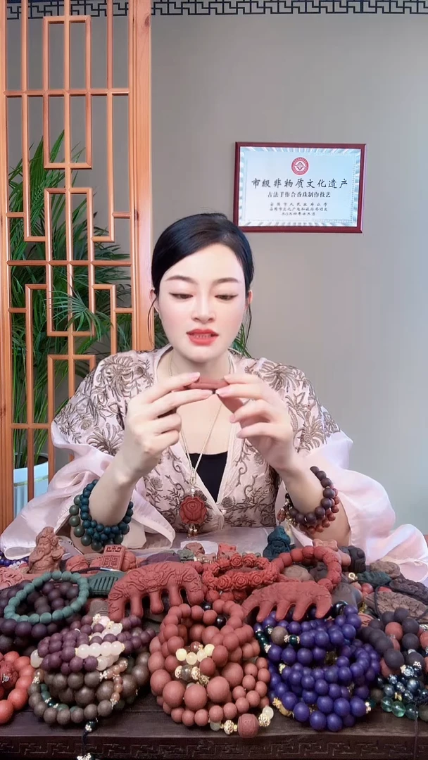 泥塑瑕疵千金香观音1个