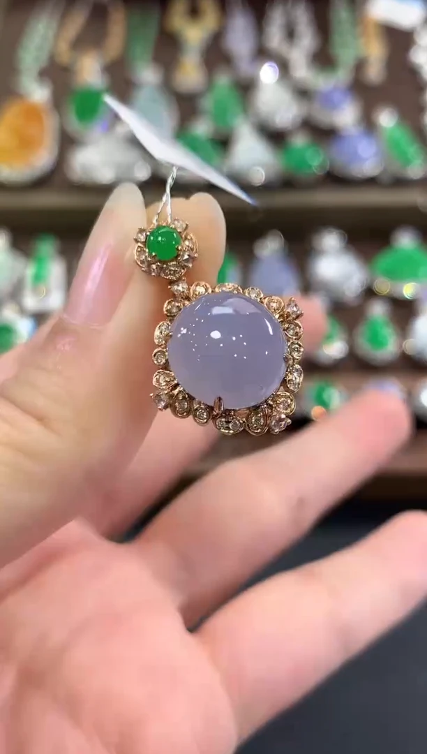 吊坠(不含链)18K金镶嵌翡翠b195紫货有色差