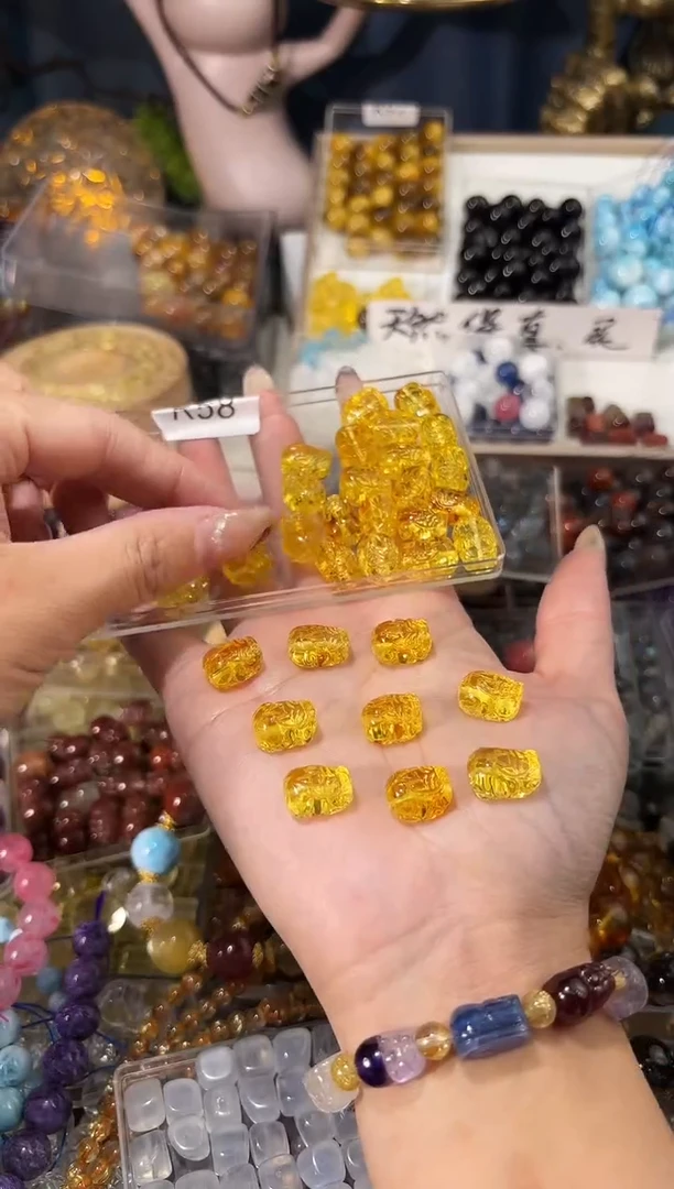 【闪购商品】琥珀手链未镶嵌金珀貔貅一个宽卡9-10