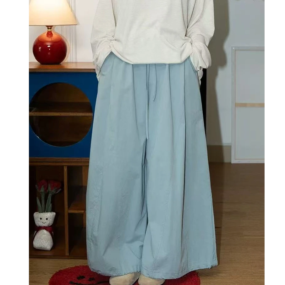 小李 | 宽松简约可束脚抽绳花苞裤