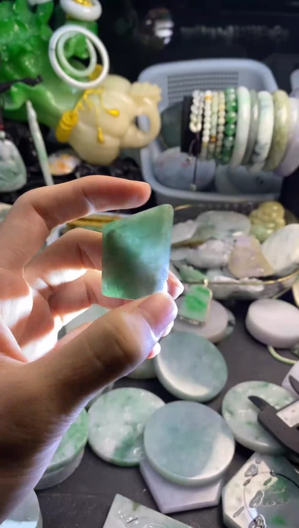 散珠翡翠 翡翠A货