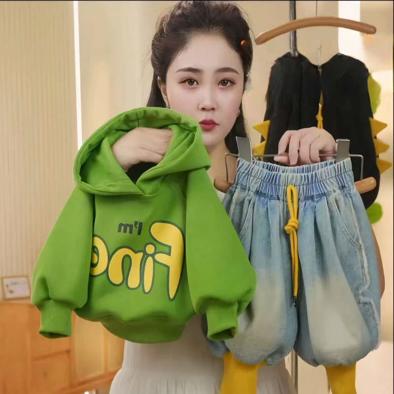 男童秋冬套装2025新款儿童宝宝连帽卫衣韩版洋气灯笼牛仔裤两件套