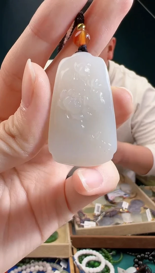 颈饰未镶嵌和田玉多样性发货 拍一单发一个