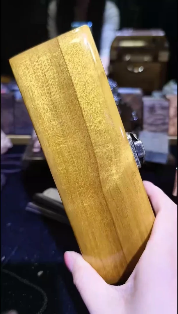 金丝楠    小匣子