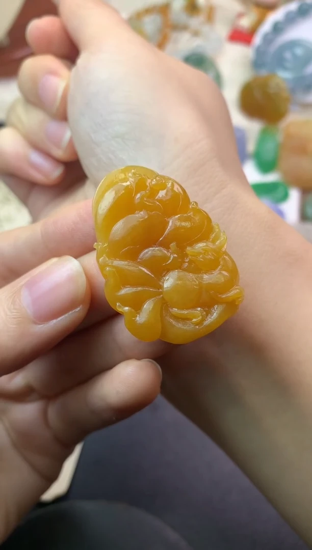 未镶嵌定制翡翠毛货