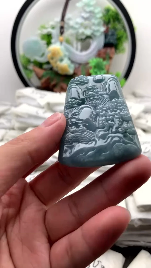 【闪购商品】翡翠颈饰未镶嵌山水牌【品质一般能接受再拍】