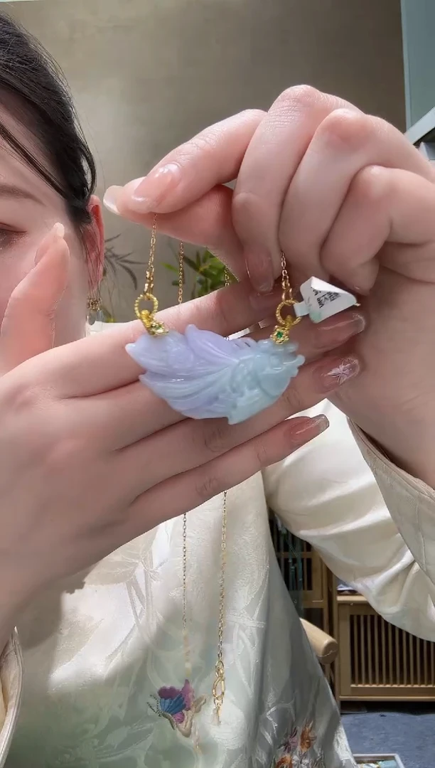 【闪购商品】翡翠颈饰未镶嵌吊坠