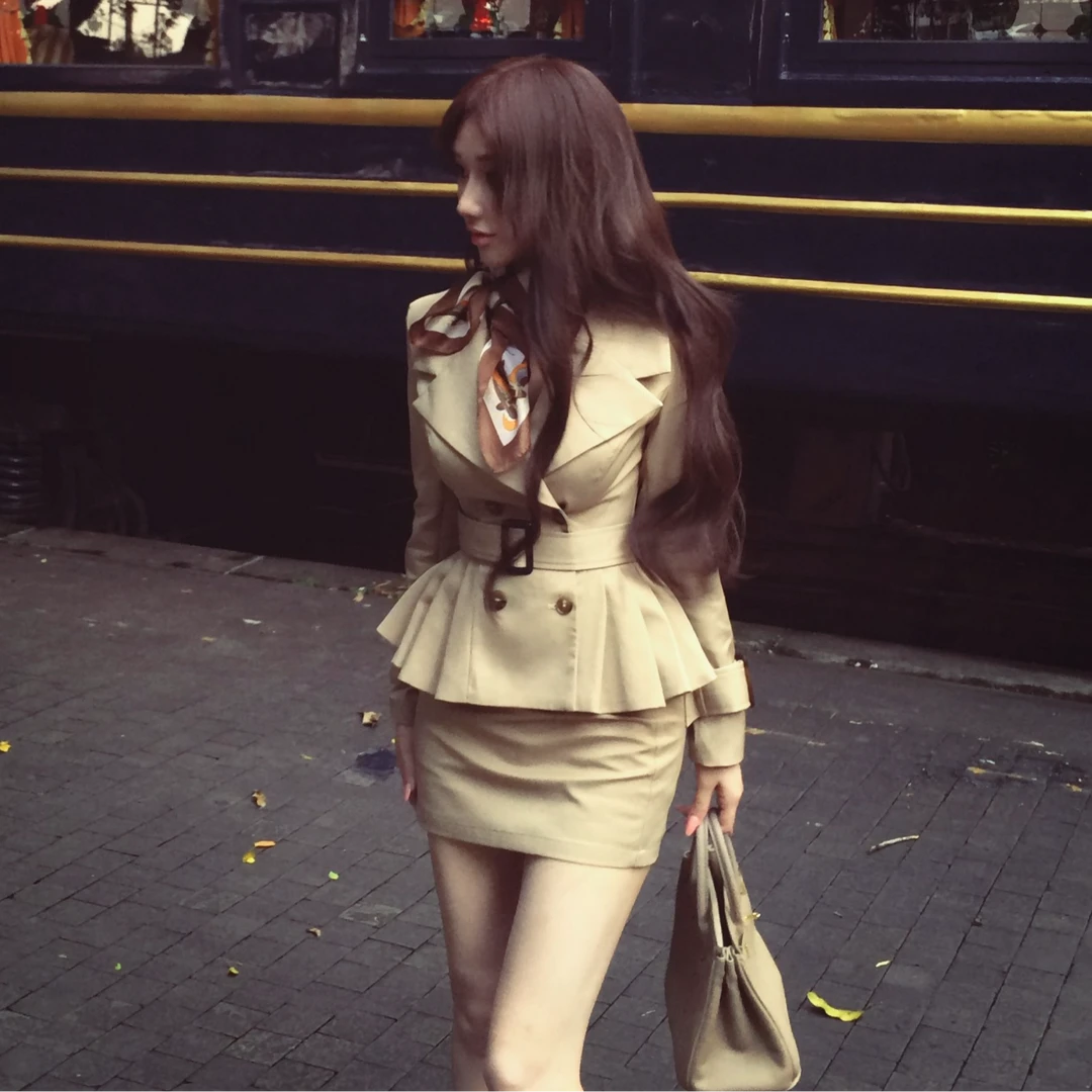 WW定制「柏林英伦」气质网红轻奢时尚百搭显瘦小众设计上衣半裙套装