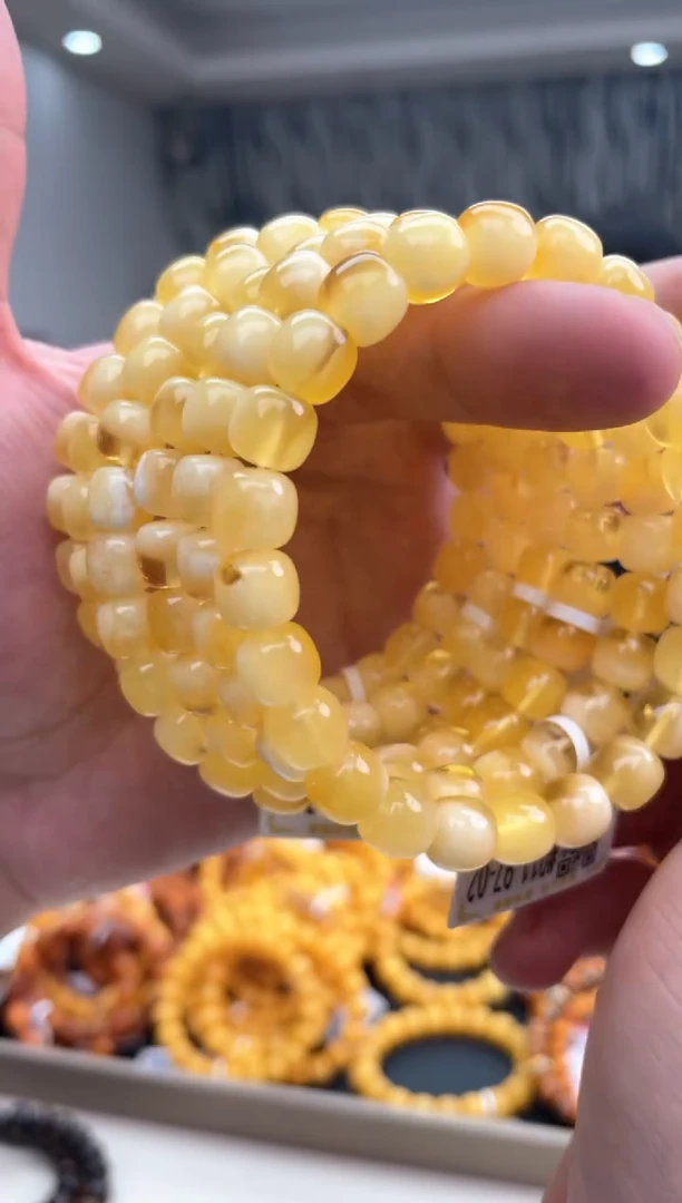 【闪购商品】琥珀裸石未镶嵌X00519多样性发其中一件